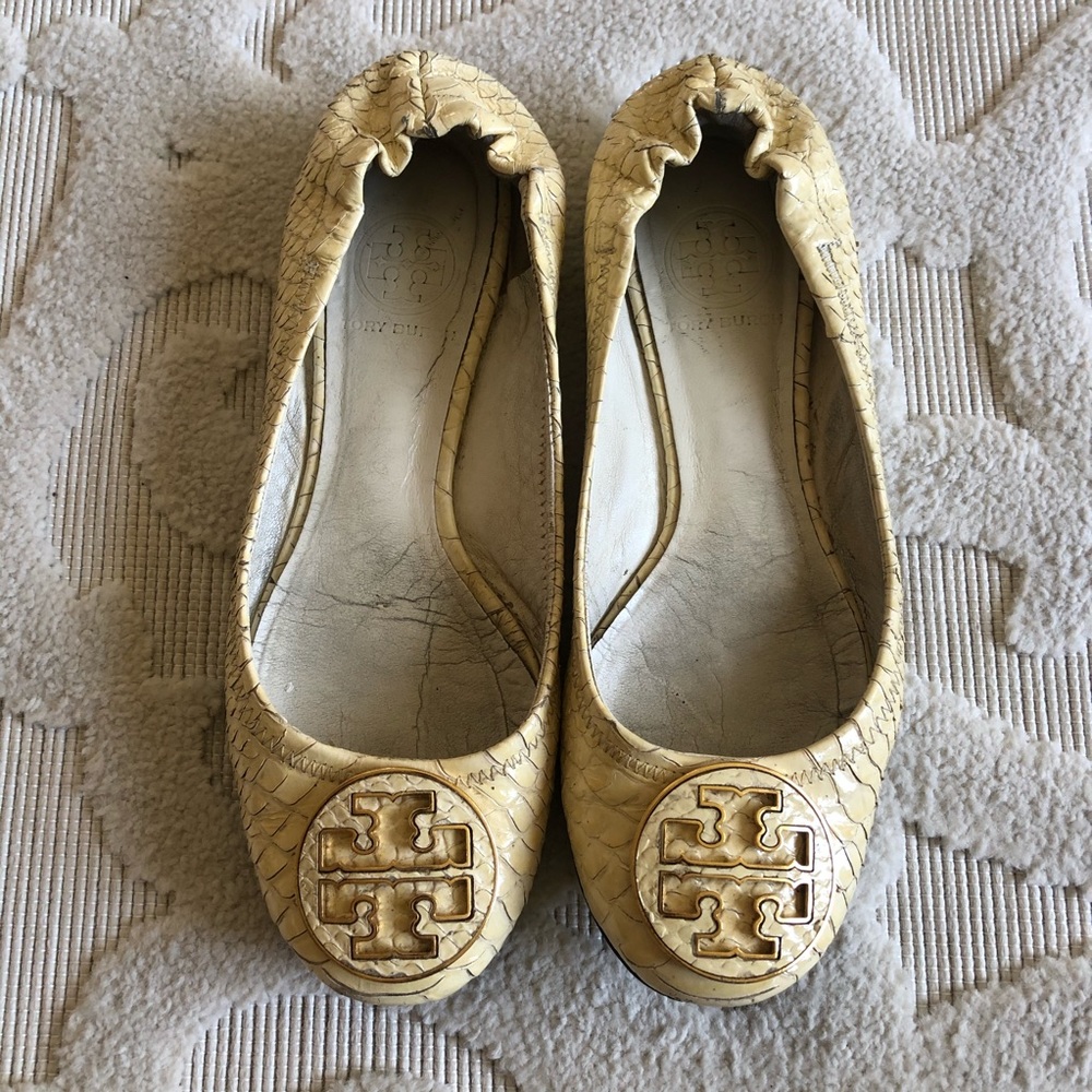 Tory Burch Ivory Crackled Snake Flats